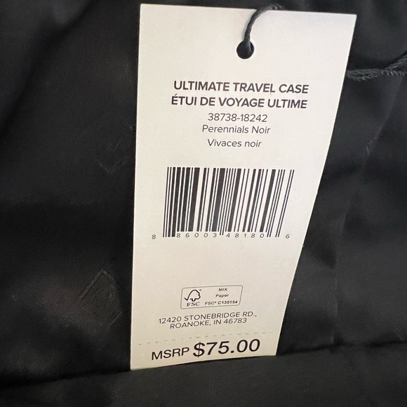 NWT Vera Bradley travel case - Picture 3 of 5